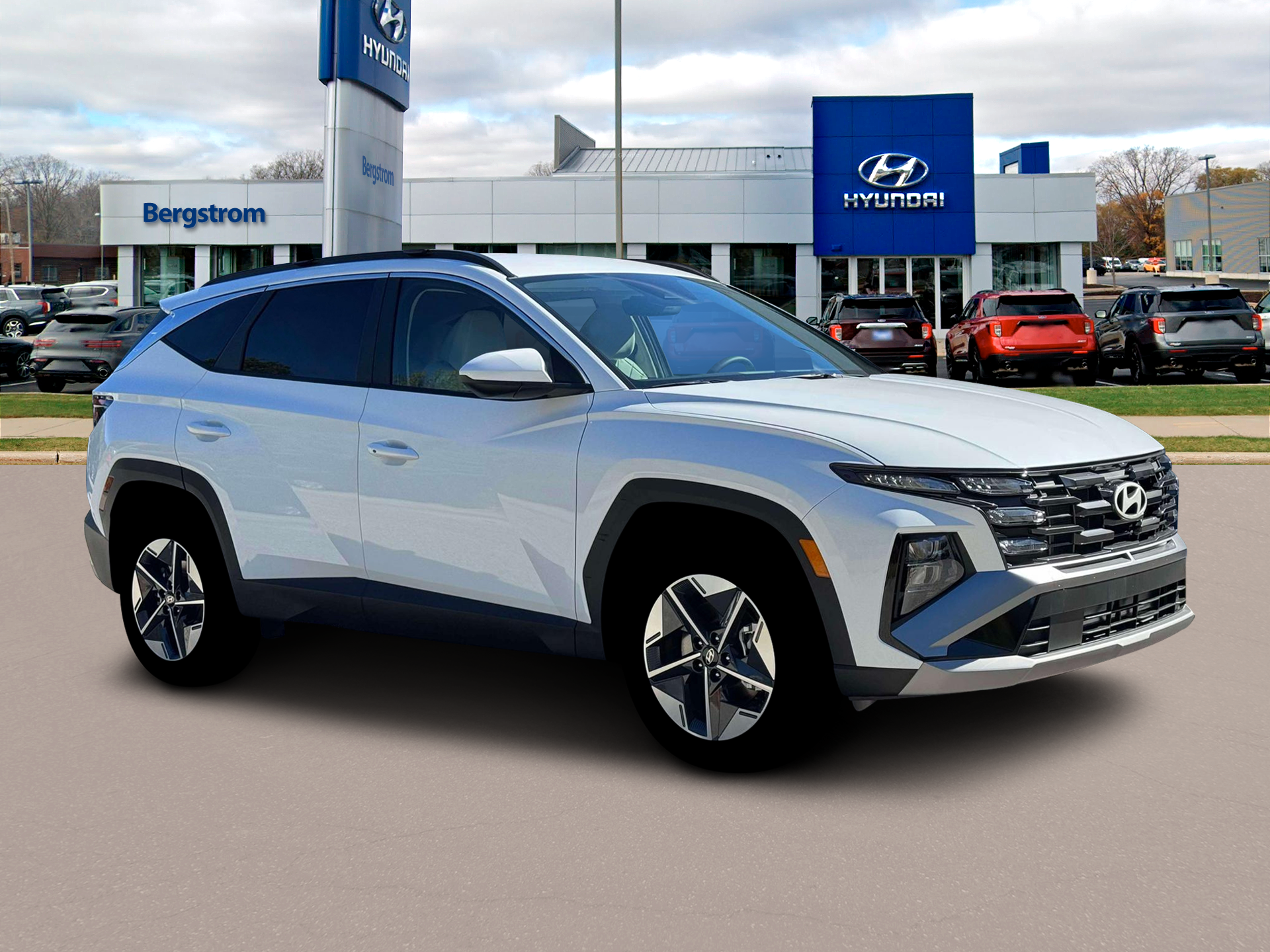 2026 Hyundai TUCSON HYBRID SEL AWD