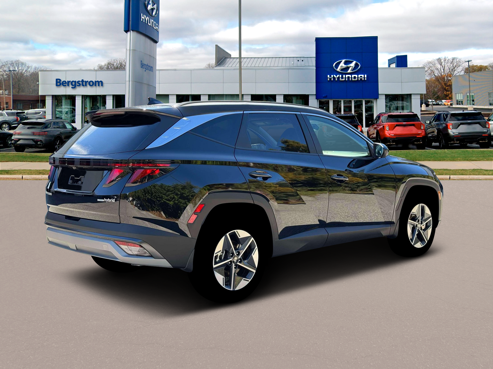 2026 Hyundai TUCSON HYBRID SEL AWD