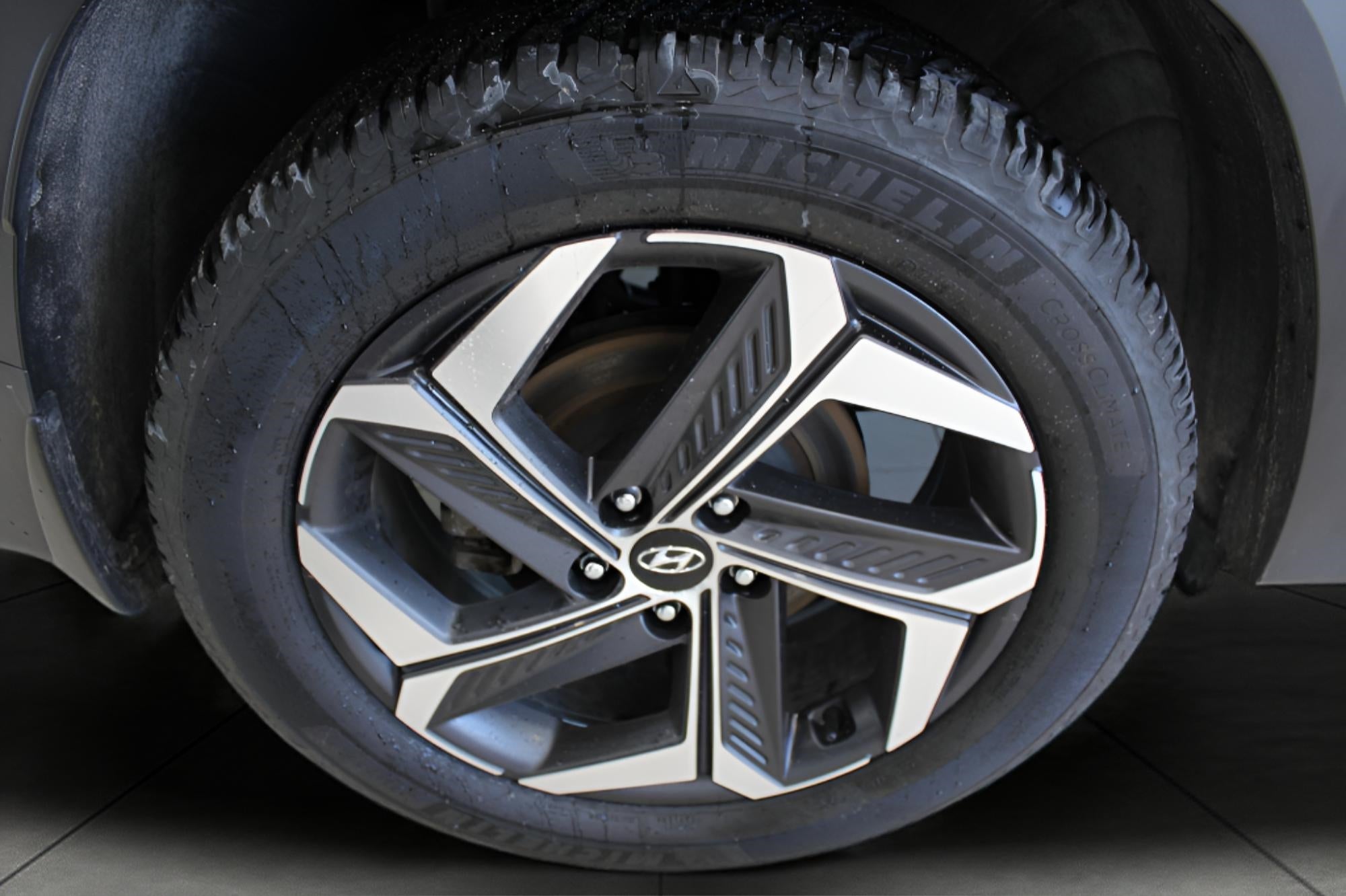 2022 Hyundai TUCSON HYBRID Limited AWD