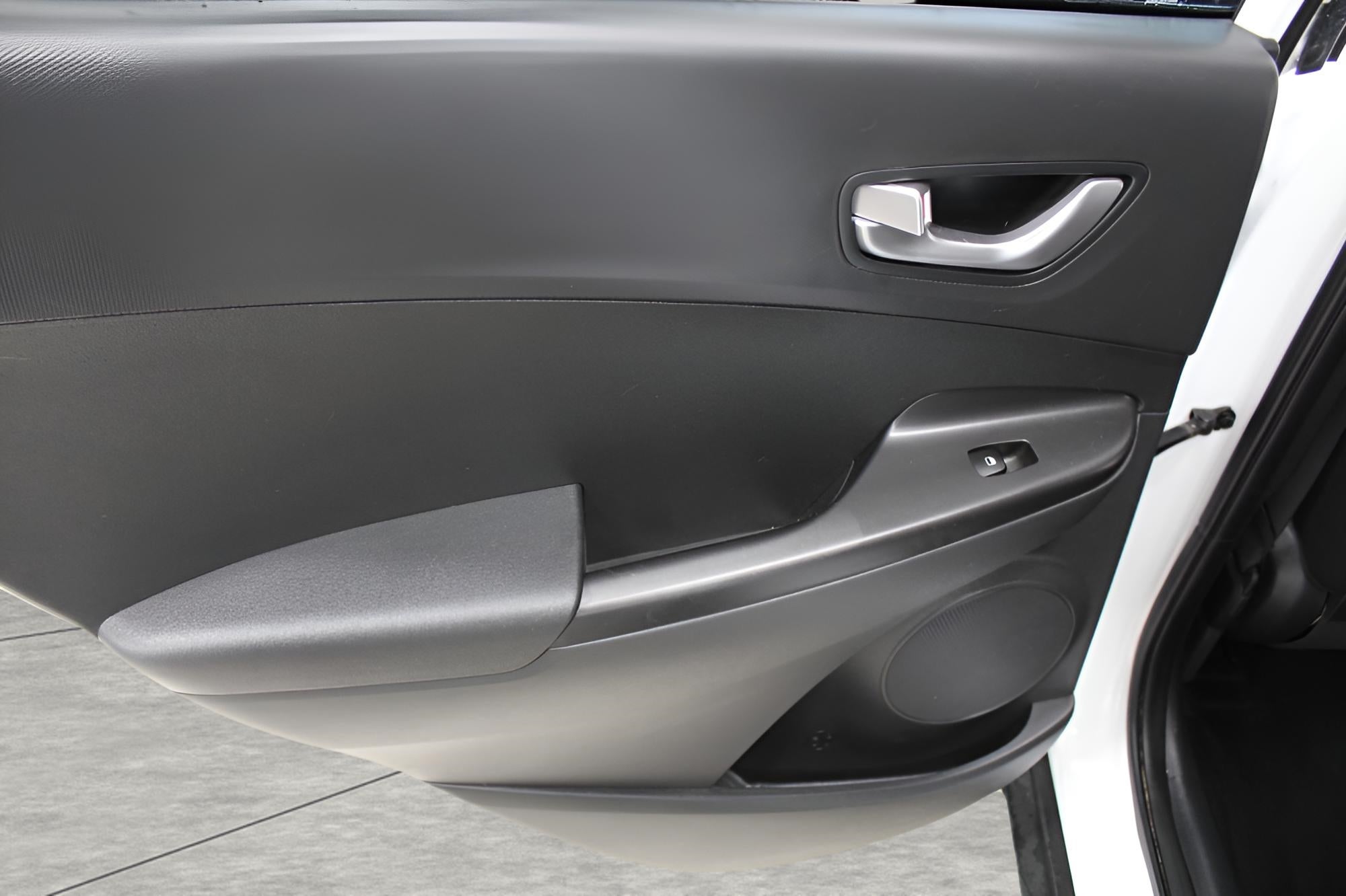 2023 Hyundai KONA SEL Auto AWD