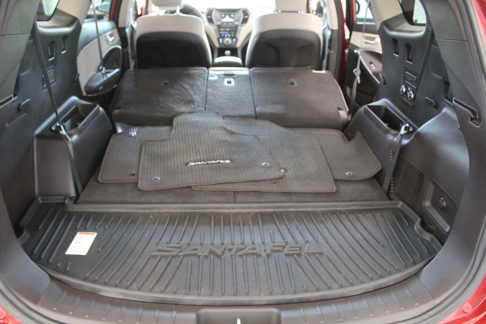 2016 Hyundai SANTA FE AWD 4Dr SE