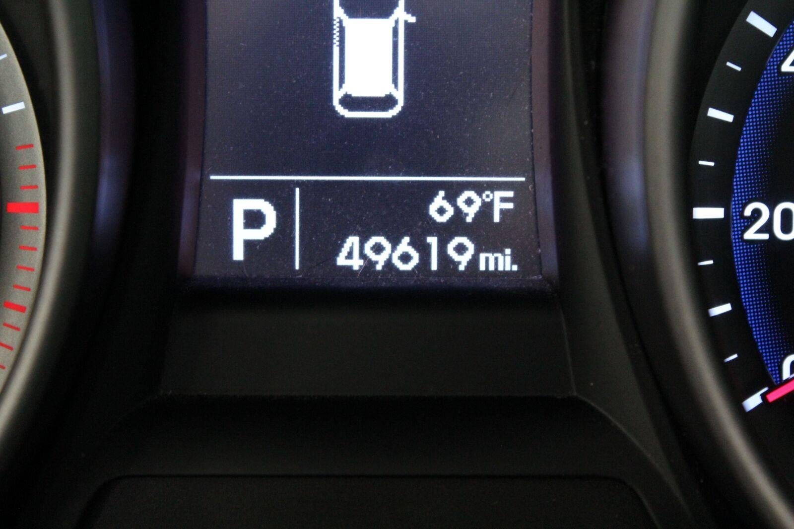 2016 Hyundai SANTA FE AWD 4Dr SE