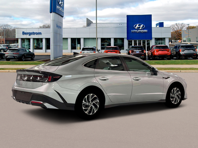2026 Hyundai SONATA HYBRID Blue