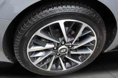 2022 Hyundai SONATA Limited 1.6T