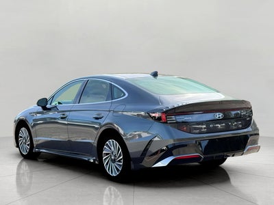 2026 Hyundai SONATA HYBRID SEL