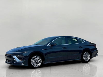 2026 Hyundai SONATA HYBRID SEL
