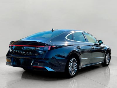 2025 Hyundai SONATA HYBRID Limited FWD