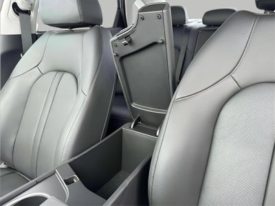 2025 Hyundai SONATA HYBRID Limited FWD