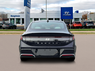 2026 Hyundai SONATA HYBRID Limited