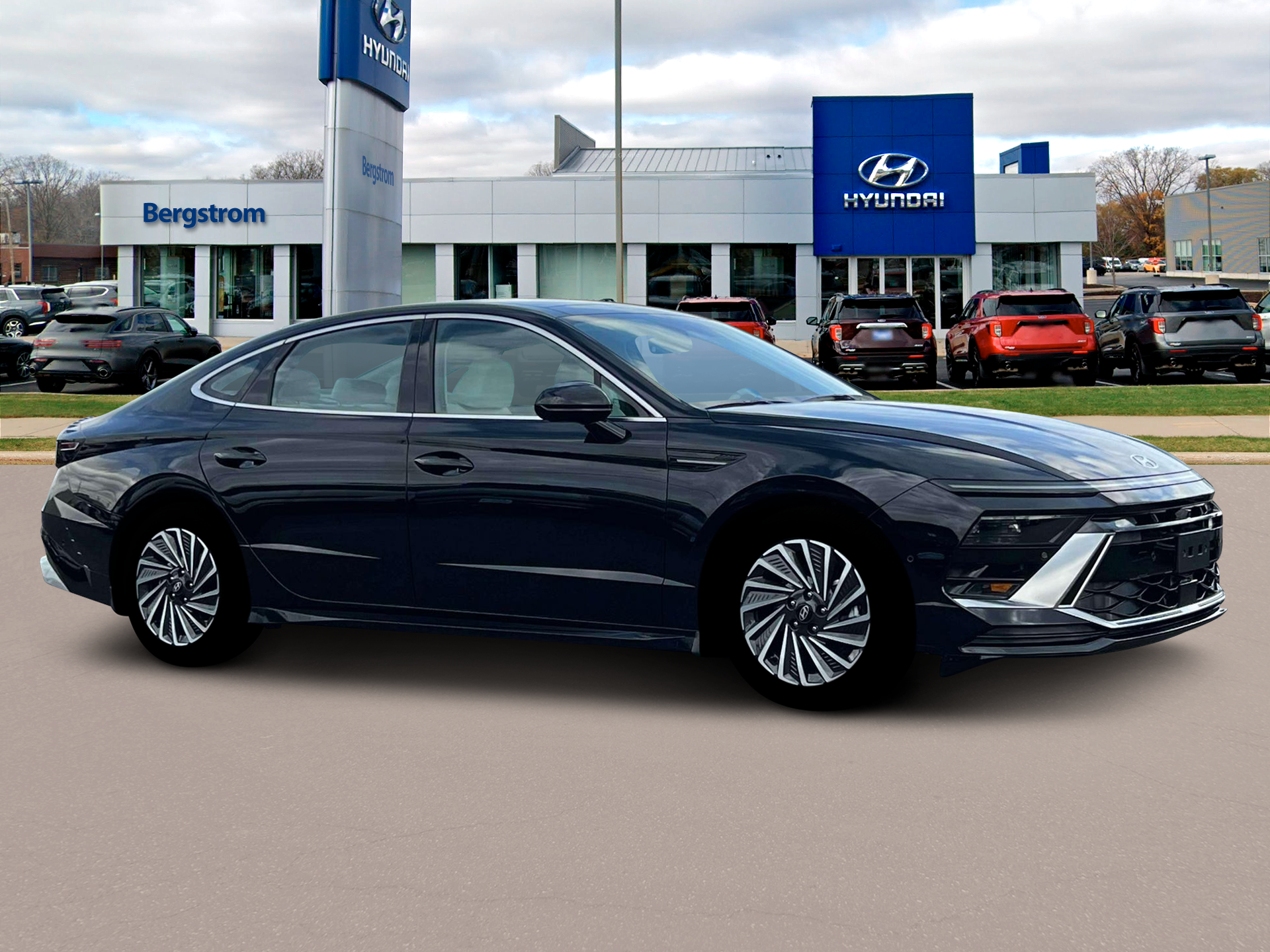 2025 Hyundai SONATA HYBRID Limited
