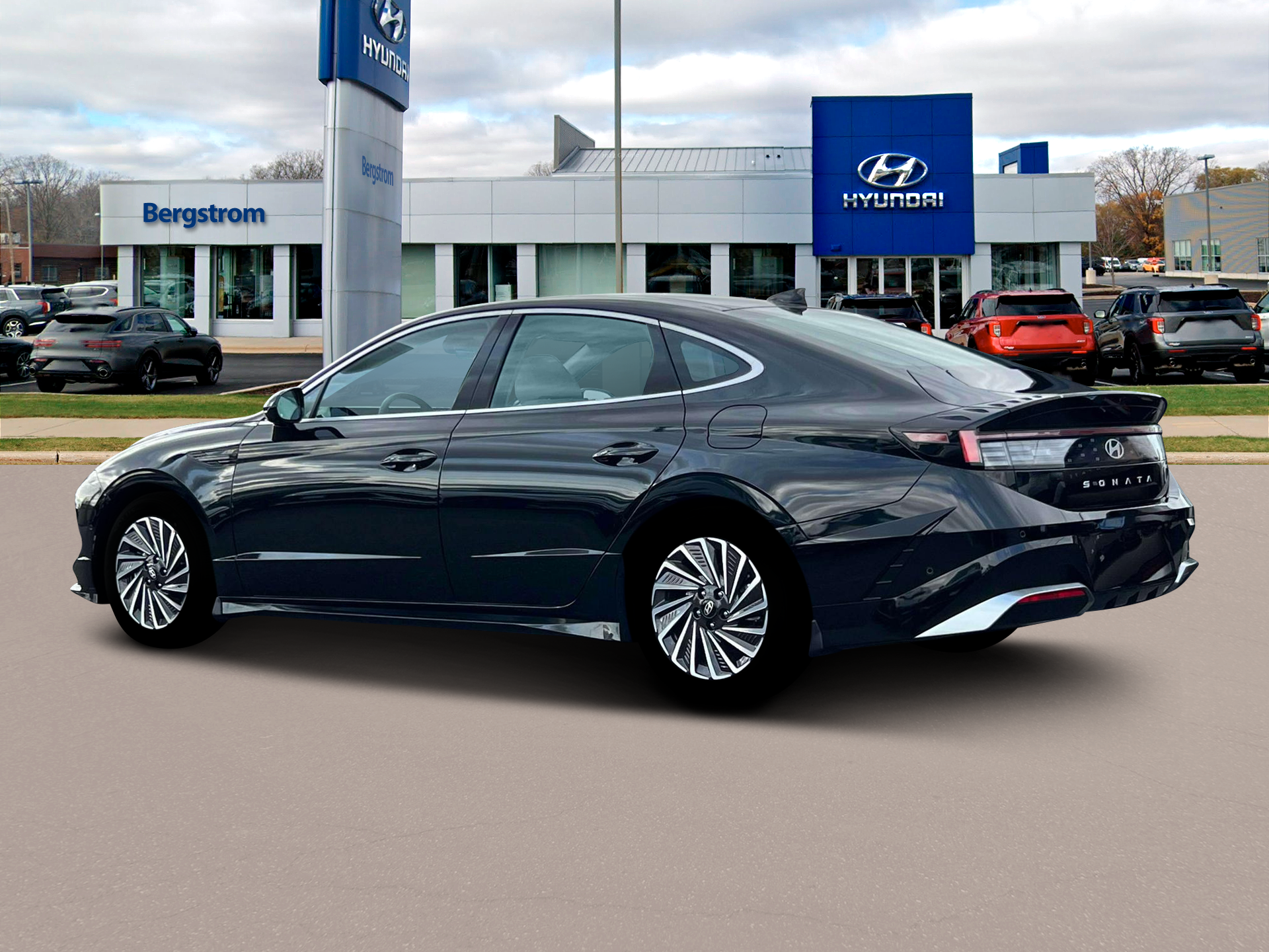 2025 Hyundai SONATA HYBRID Limited