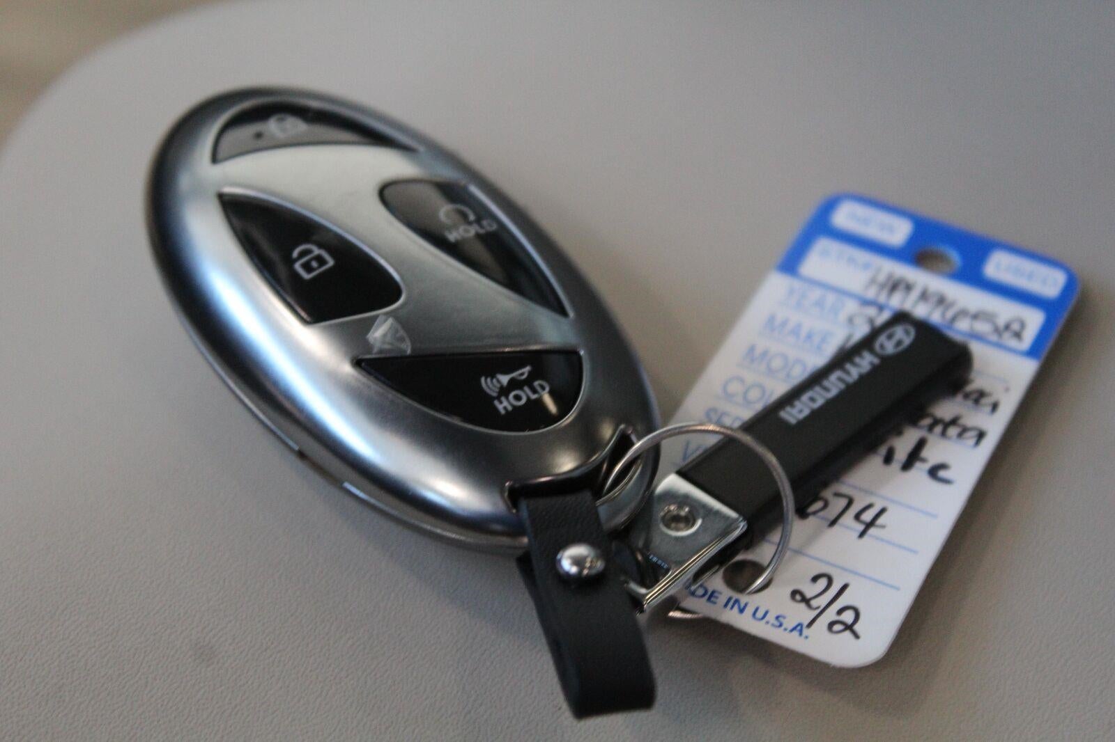 2025 Hyundai SONATA HYBRID Limited FWD