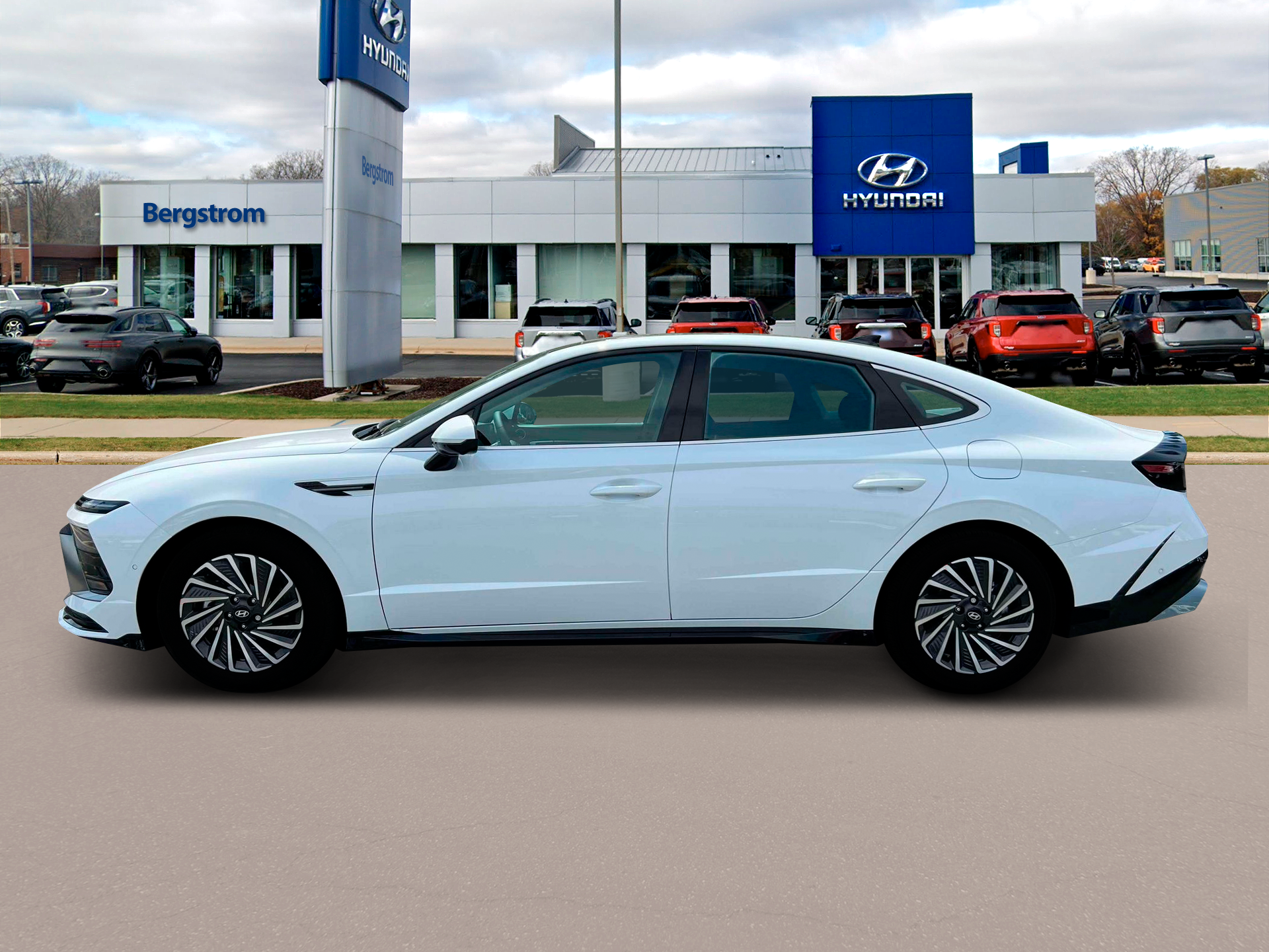 2025 Hyundai SONATA HYBRID Limited