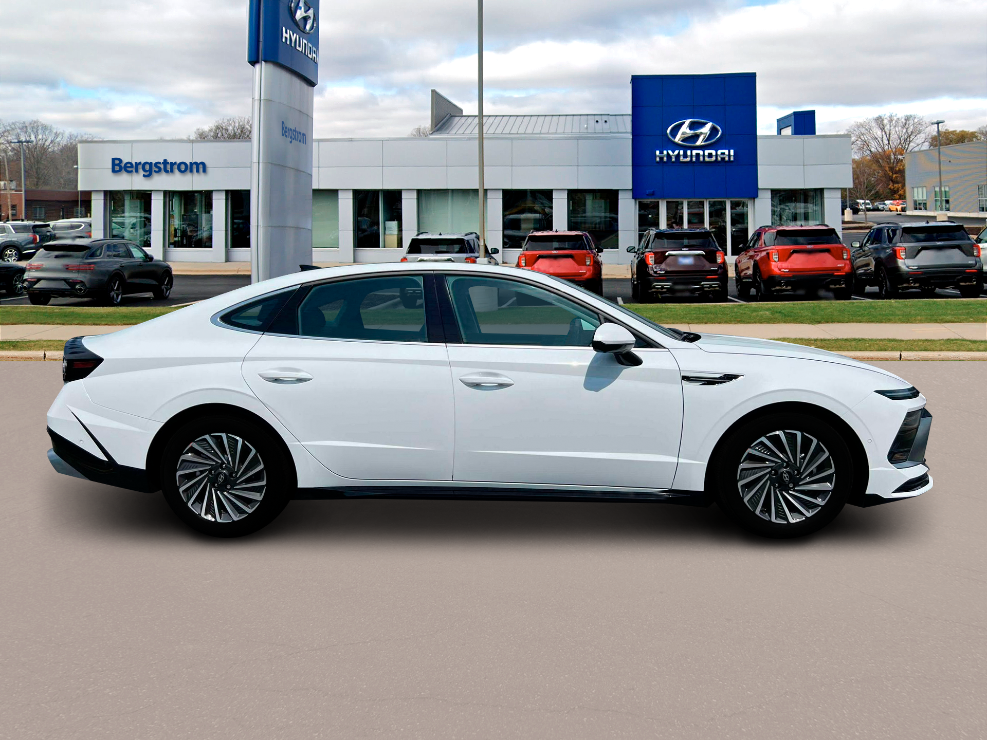 2025 Hyundai SONATA HYBRID Limited