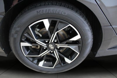 2025 Hyundai SONATA SEL FWD