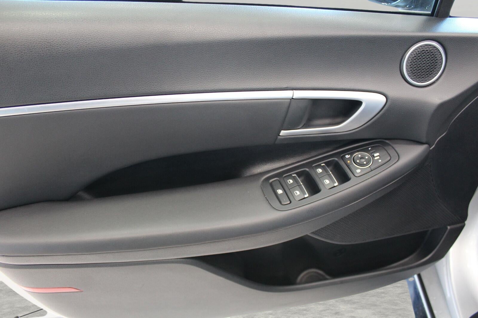 2025 Hyundai SONATA SEL FWD