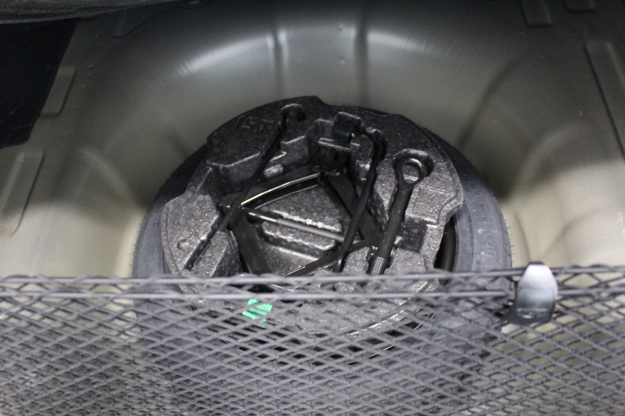 2023 Hyundai ELANTRA 4DR CAR