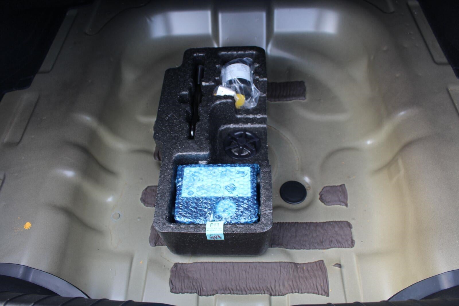 2025 Hyundai ELANTRA HYBRID SEL Sport DCT