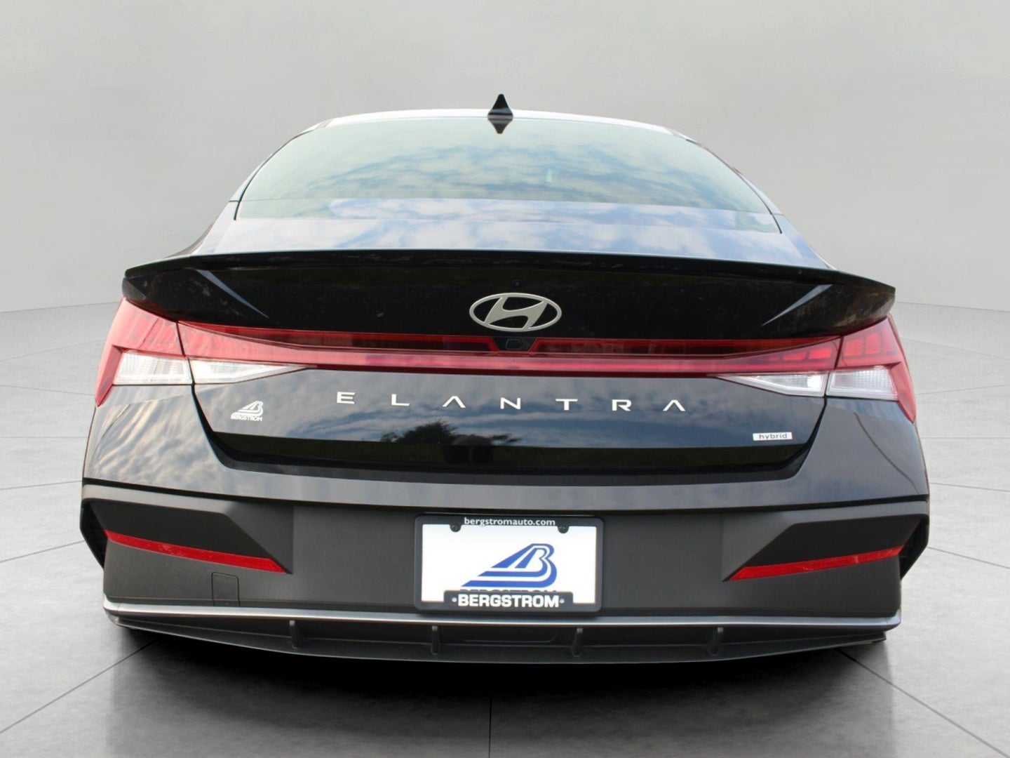 2025 Hyundai ELANTRA HYBRID SEL Sport DCT