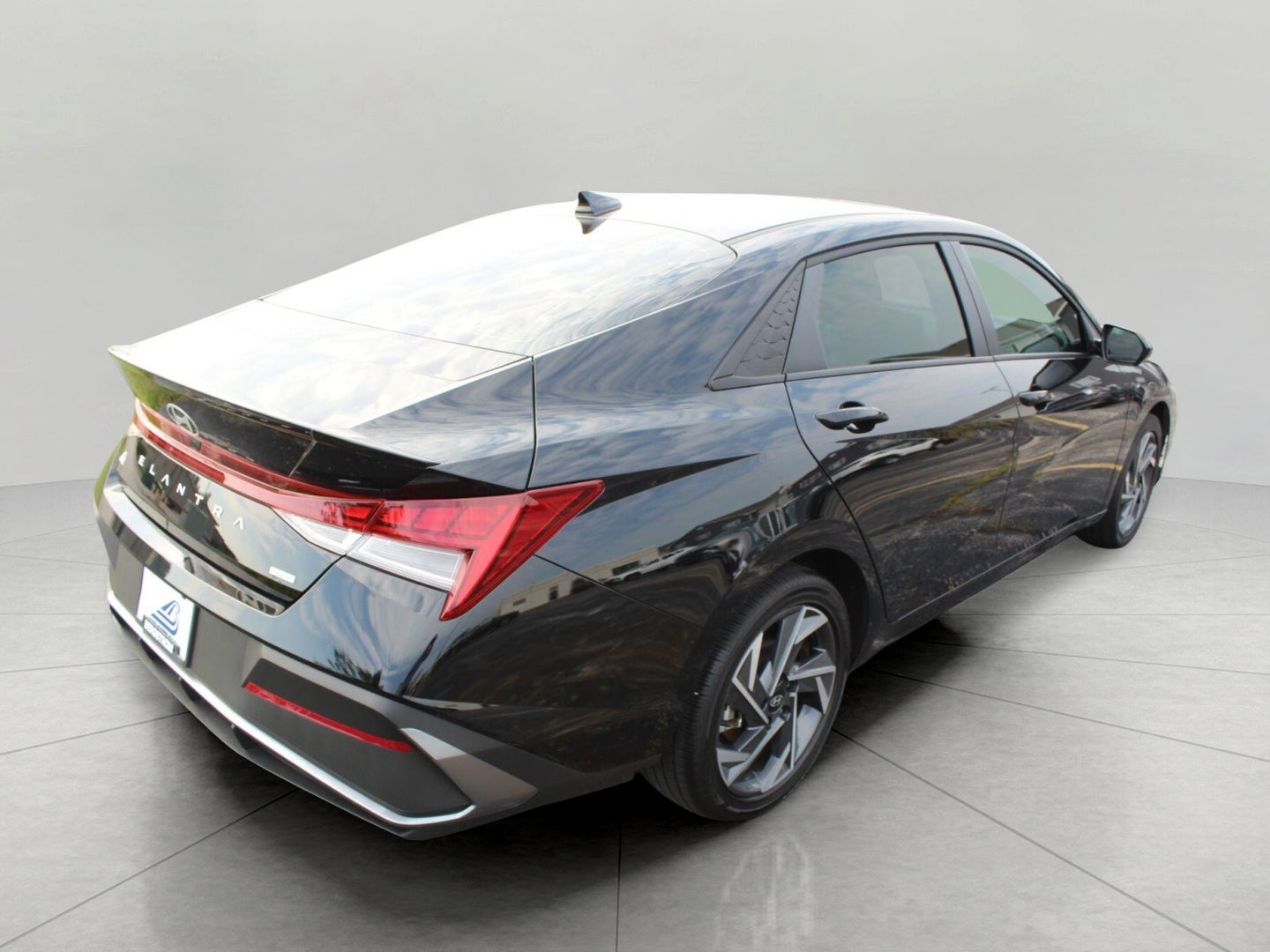 2025 Hyundai ELANTRA HYBRID SEL Sport DCT