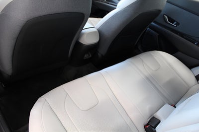 2025 Hyundai ELANTRA Limited IVT