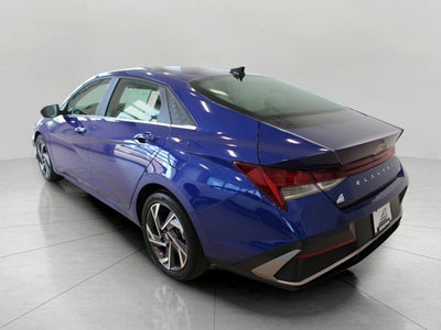 2025 Hyundai ELANTRA Limited IVT