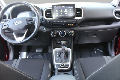 2025 Hyundai VENUE SEL IVT