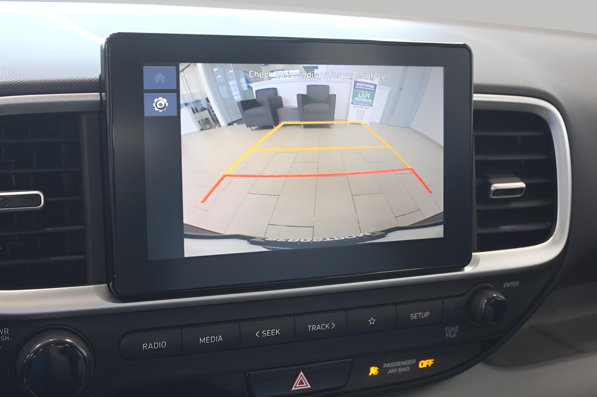 2025 Hyundai VENUE SEL IVT