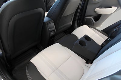 2025 Hyundai VENUE SEL IVT