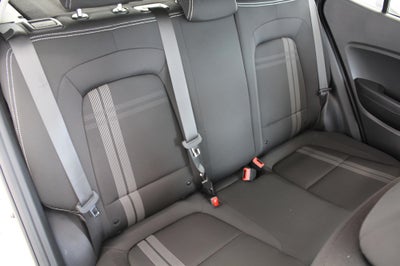 2024 Hyundai VENUE SEL IVT