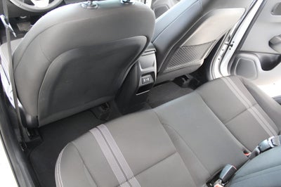 2024 Hyundai VENUE SEL IVT