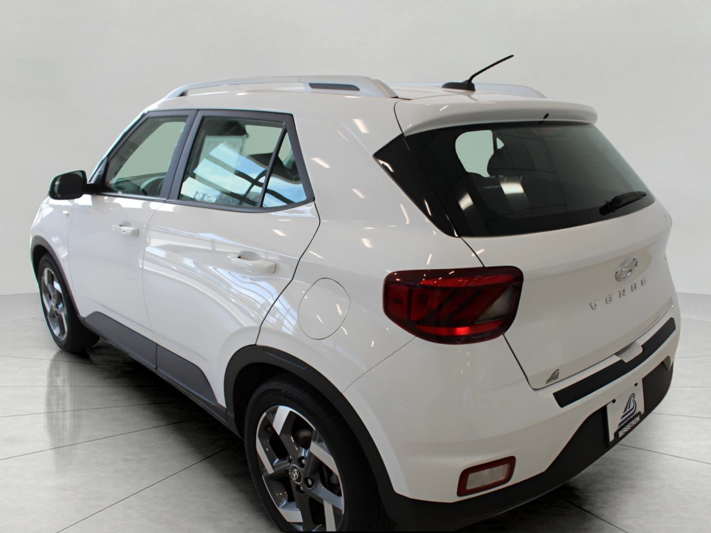 2024 Hyundai VENUE SEL IVT