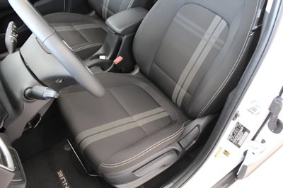 2024 Hyundai VENUE SEL IVT