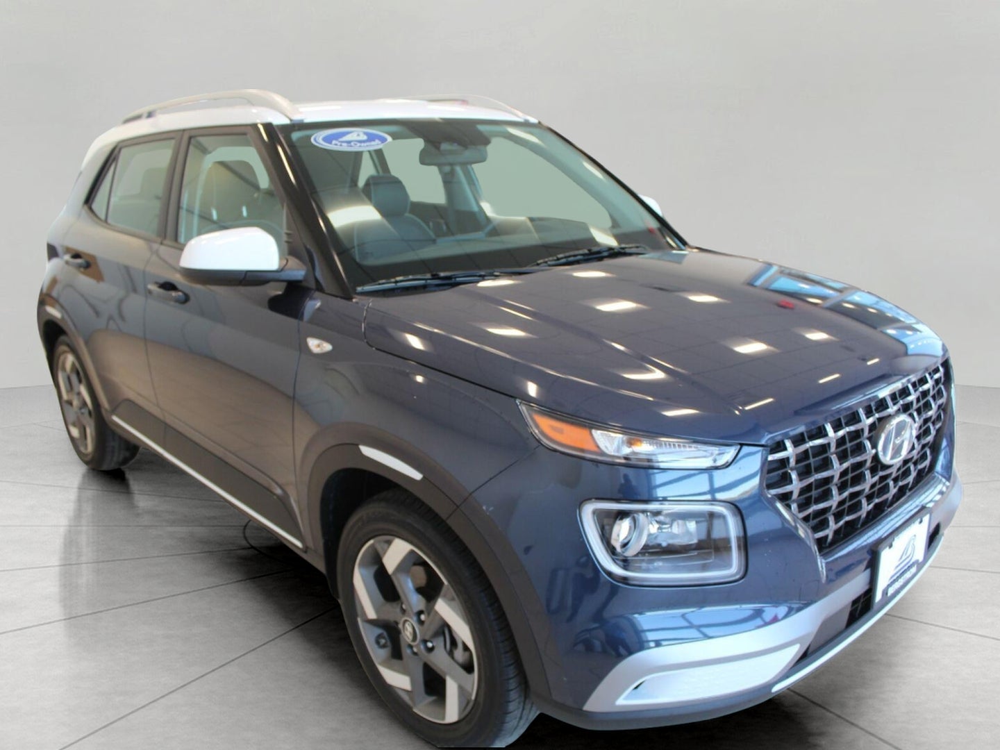 2025 Hyundai VENUE Limited IVT