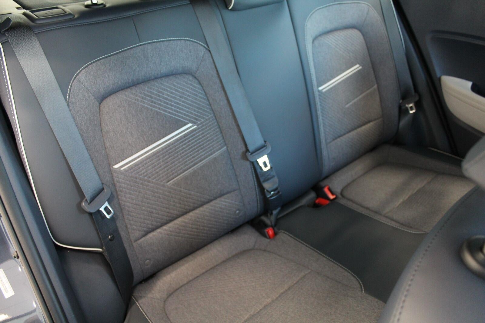 2025 Hyundai VENUE Limited IVT