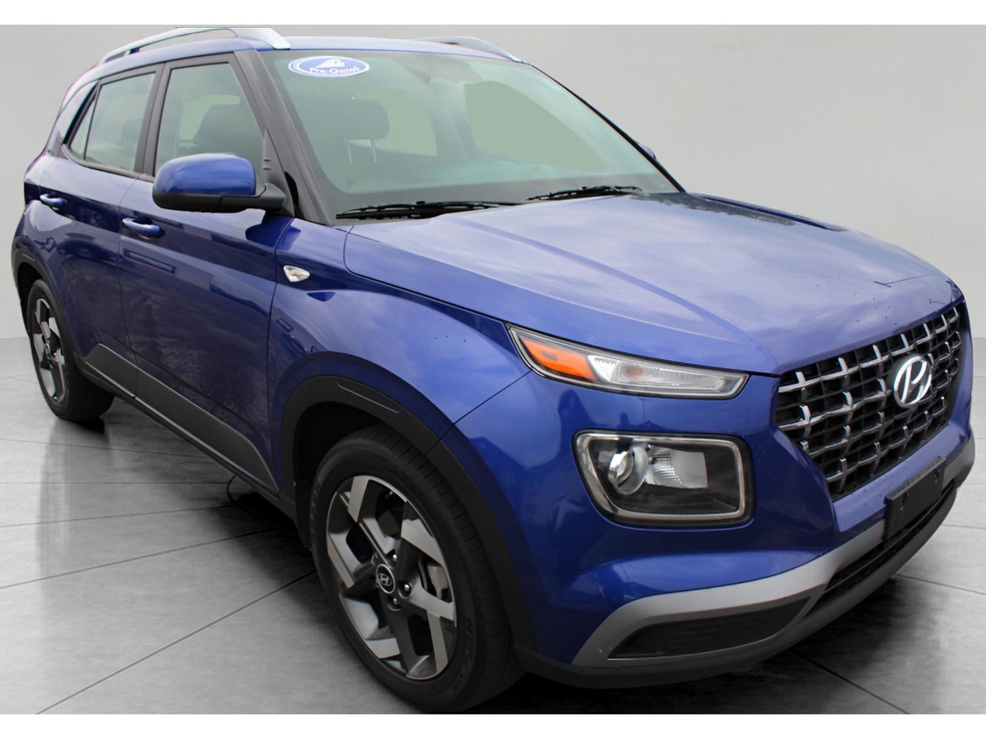 2023 Hyundai VENUE SEL IVT