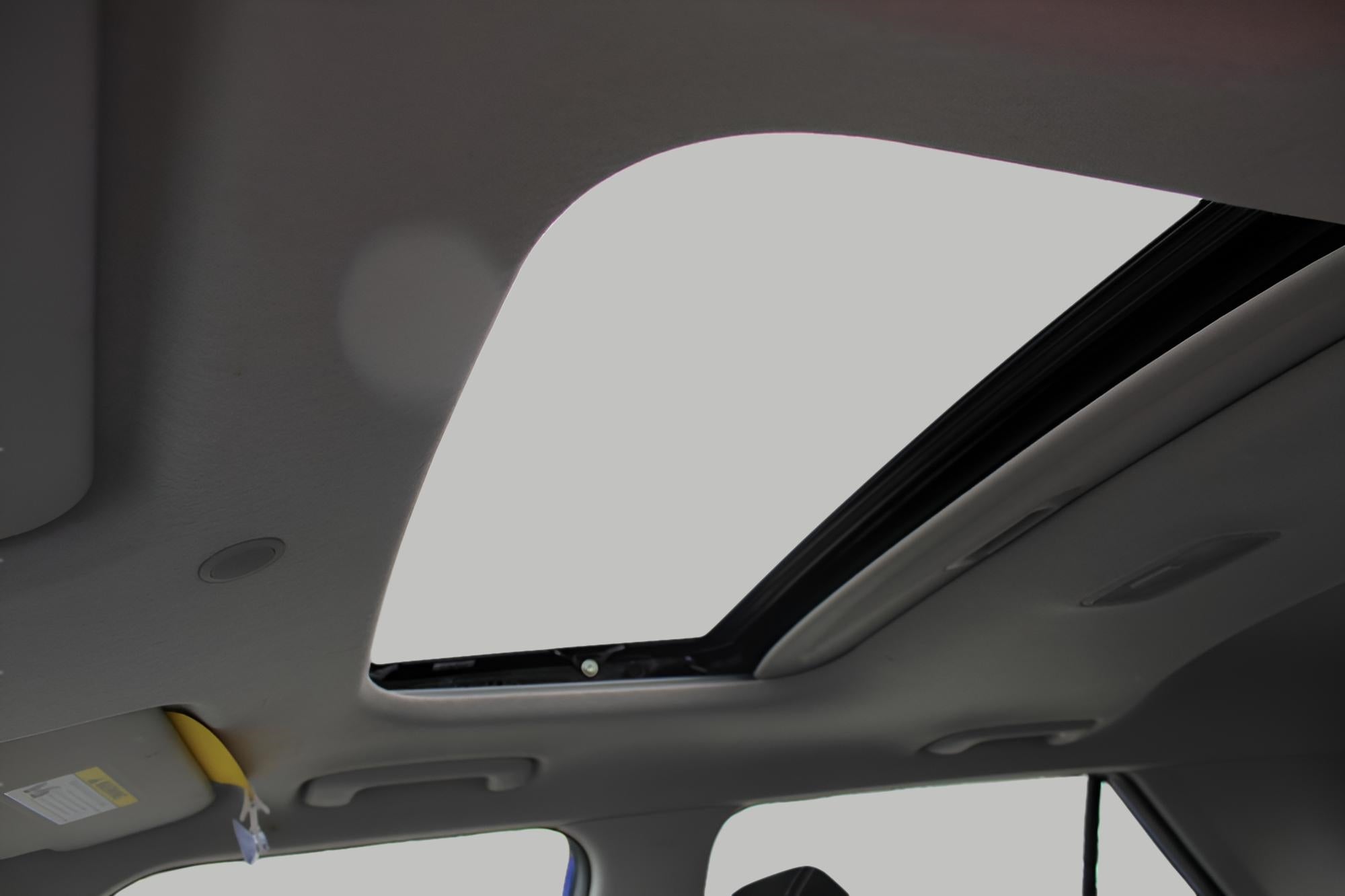 2023 Hyundai VENUE SEL IVT