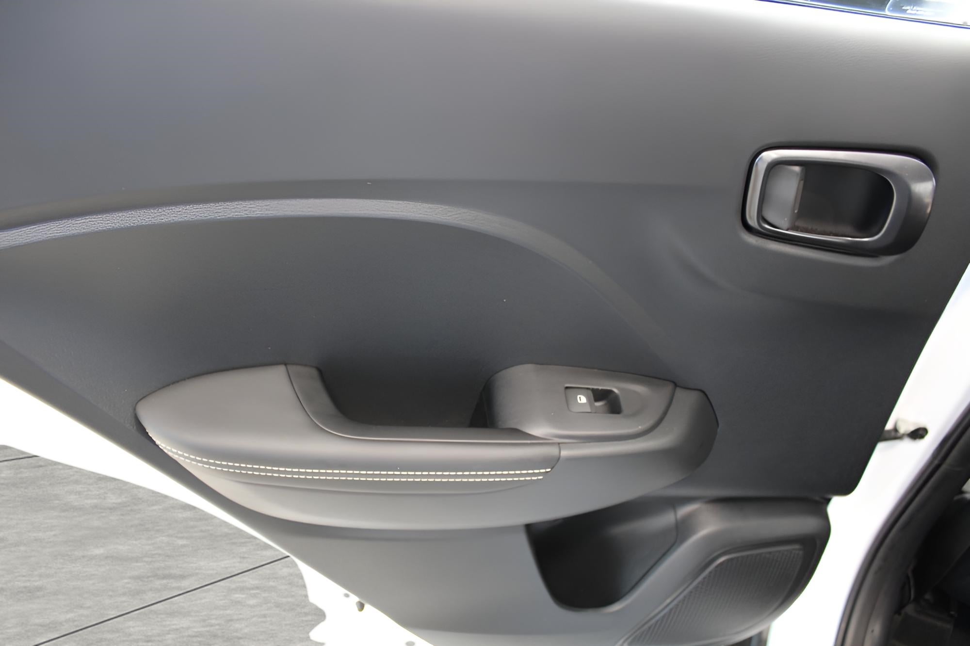 2023 Hyundai VENUE Limited IVT