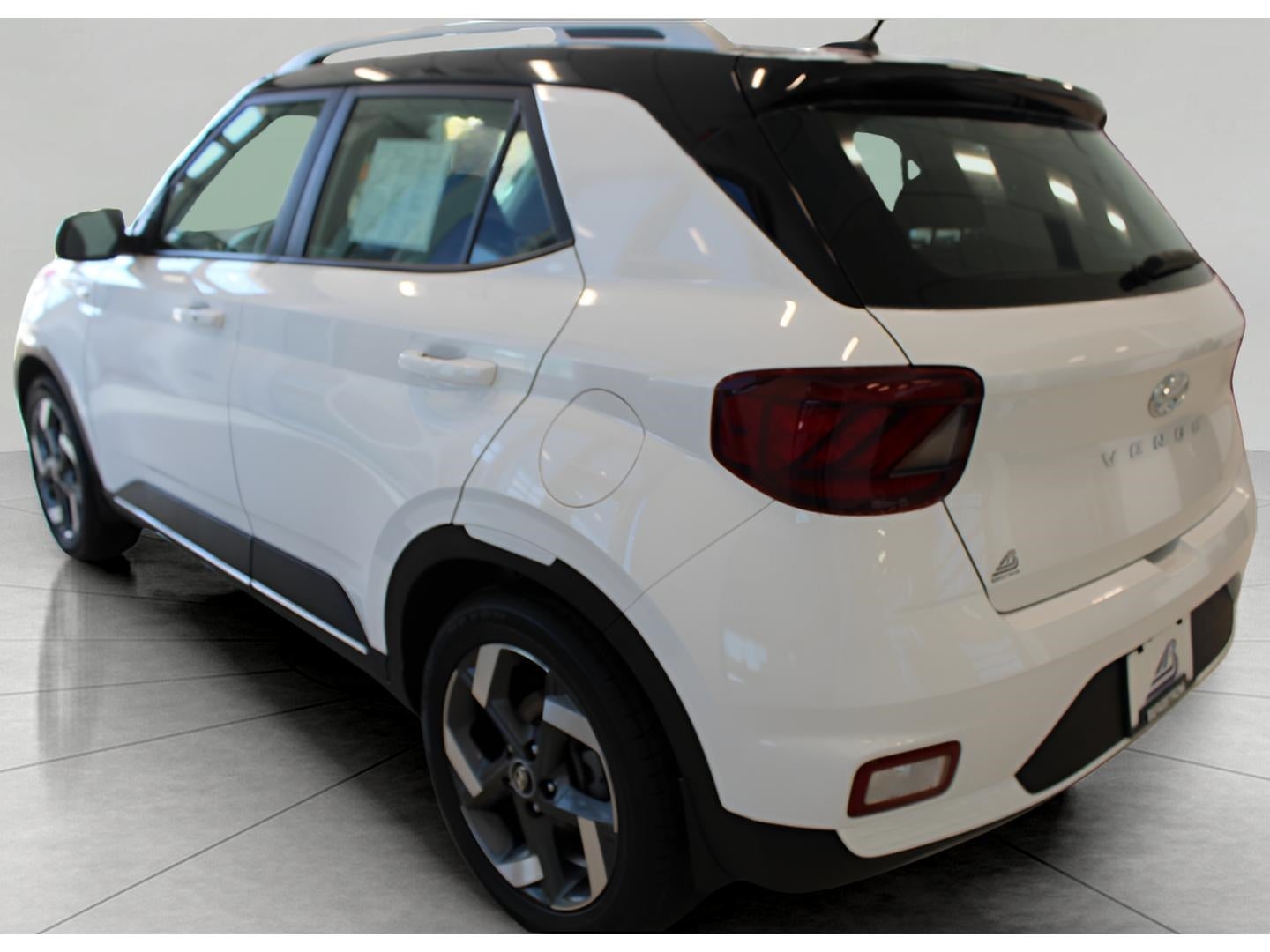 2023 Hyundai VENUE Limited IVT