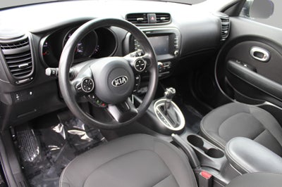 2019 Kia Soul + Auto