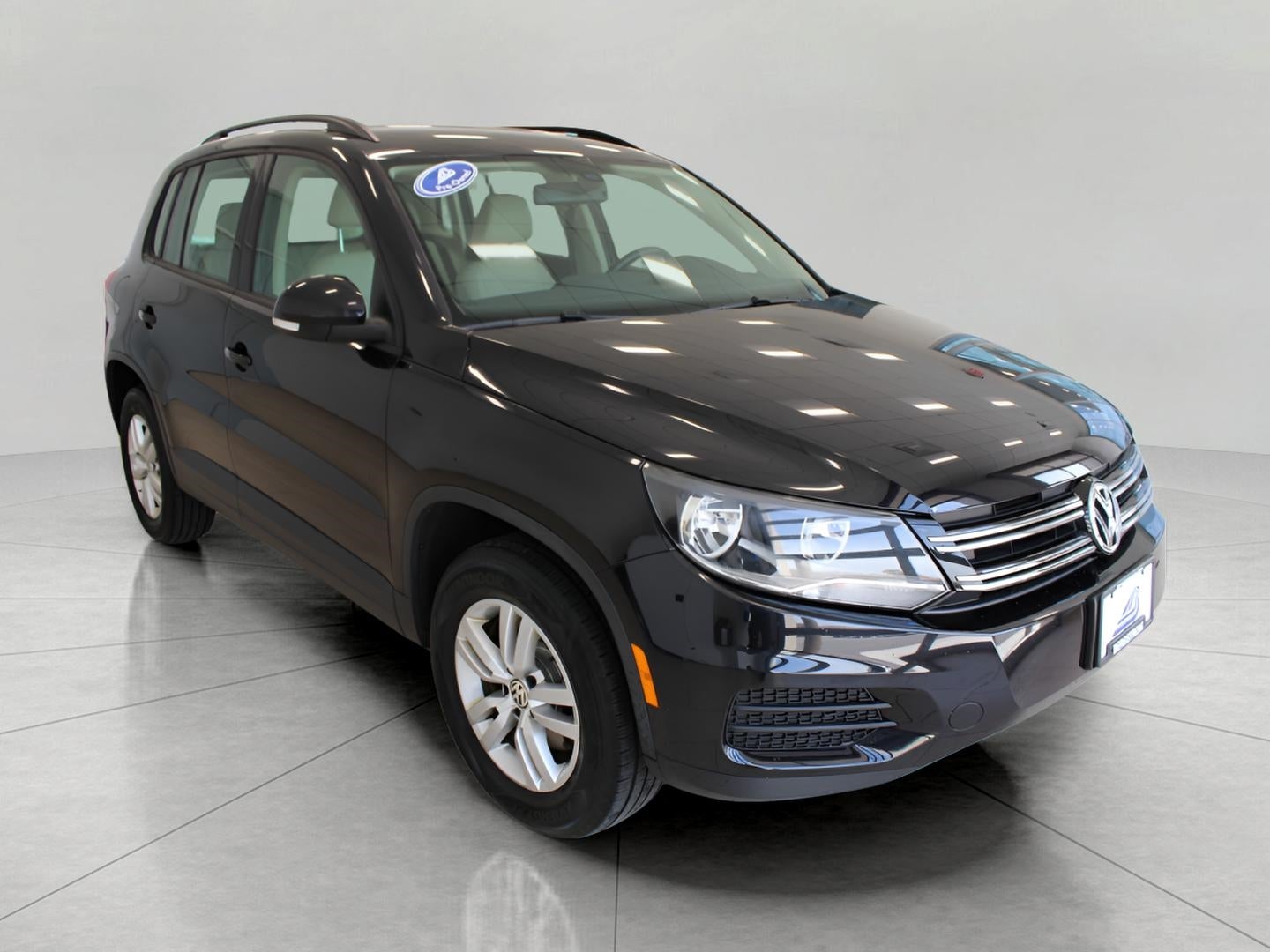 2016 Volkswagen Tiguan 4MOTION 4dr Auto SEL