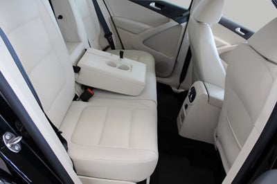 2016 Volkswagen Tiguan 4MOTION 4dr Auto SEL