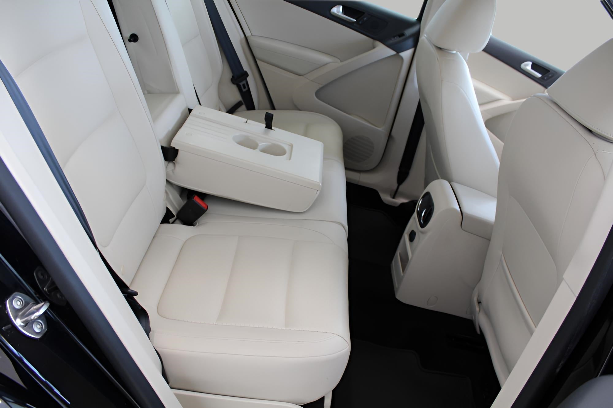 2016 Volkswagen Tiguan 4MOTION 4dr Auto SEL