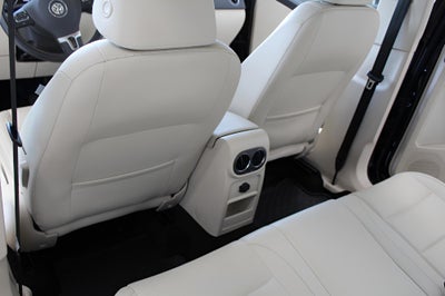2016 Volkswagen Tiguan 4MOTION 4dr Auto SEL