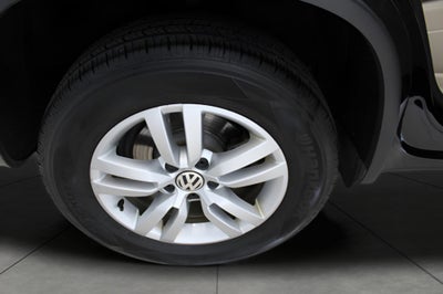 2016 Volkswagen Tiguan 4MOTION 4dr Auto SEL