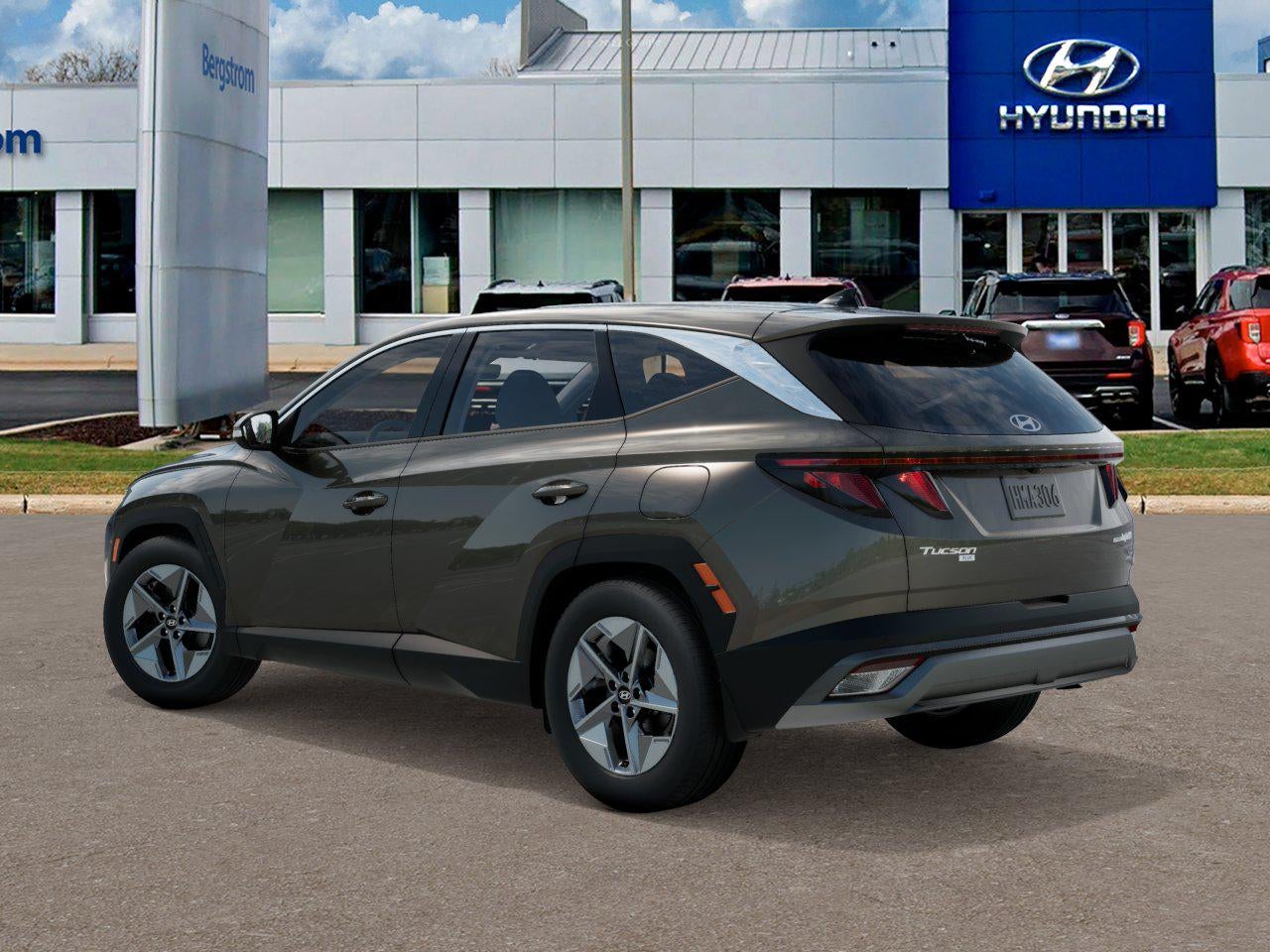 2026 Hyundai TUCSON HYBRID SEL AWD