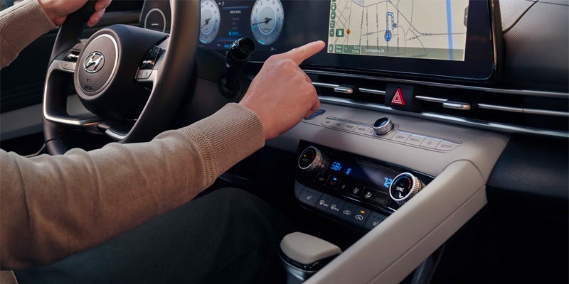 2023 Hyundai Elantra Interior